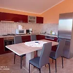 Family Nelly Apartment