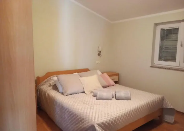 Apartment Family Nelly Vir